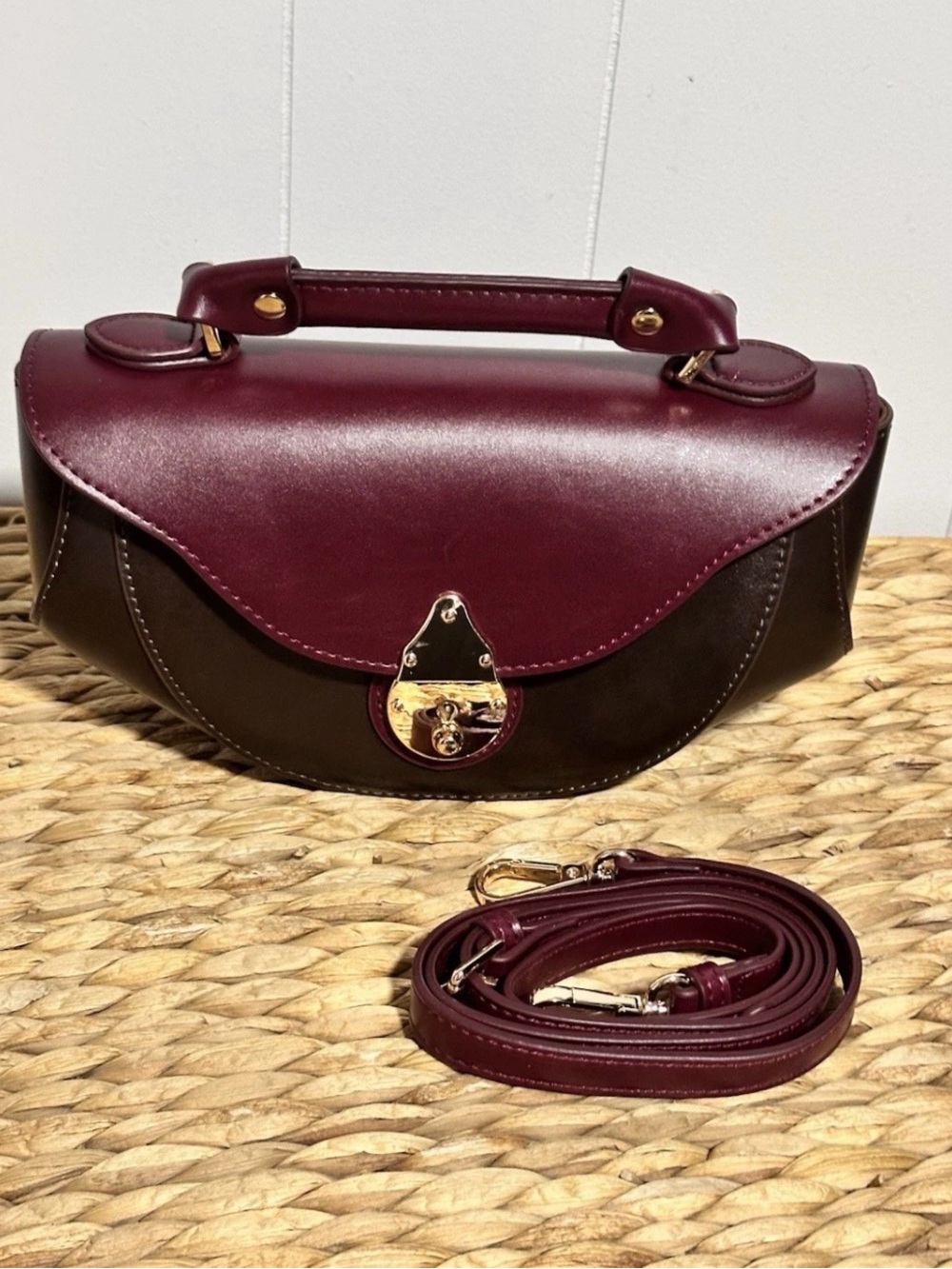 Retro Style Boat Shaped Wine and Dark Brown Top-Handle Crossbody Gold-Tone Lock